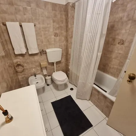 Rosa Apartment