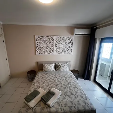 Rosa Apartment