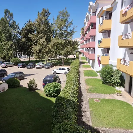 Rosa Apartment